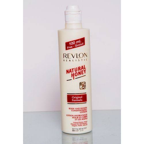 Revlon Natural White – Brightening Makeup &amp; Skincare*